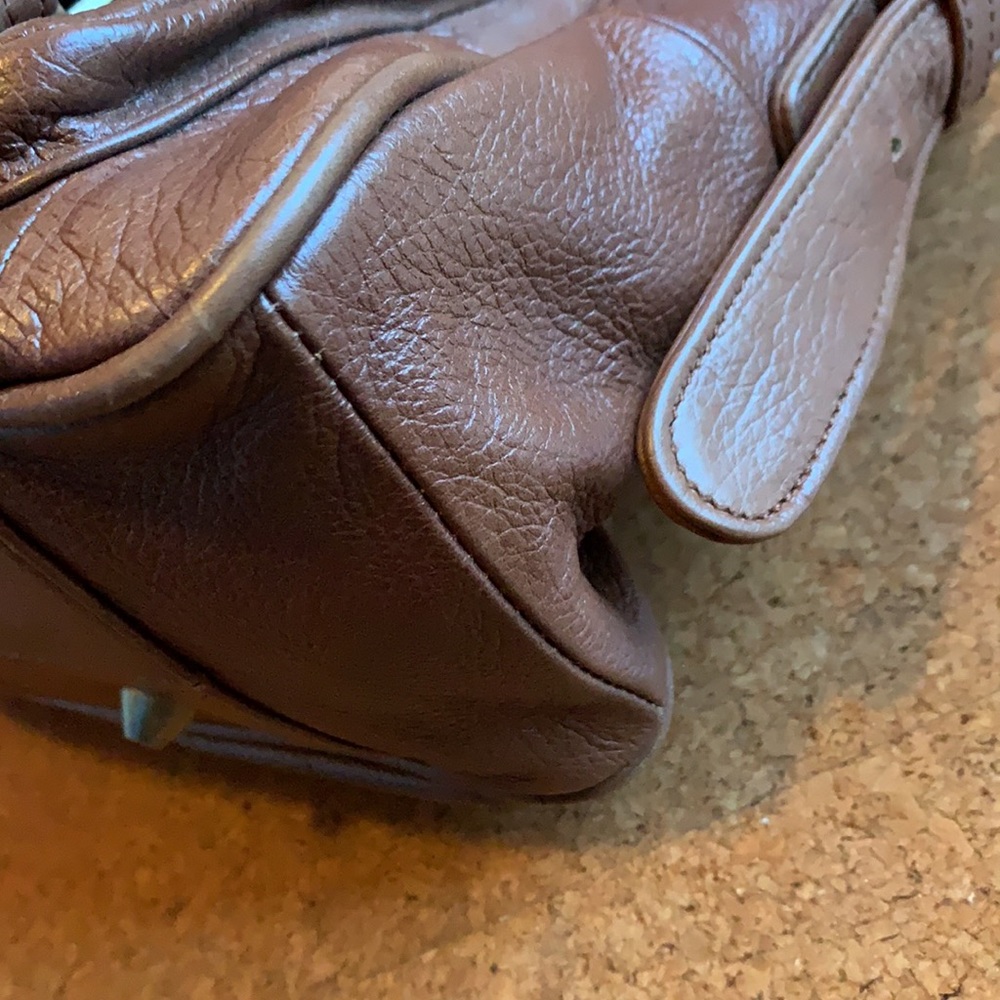 Chocolat Blu Leather Shoulder Bag - Picture 5 of 9